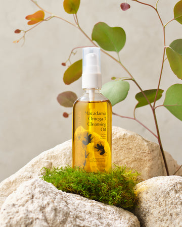 Macadamia Omega - 7 Organic Cleansing Oil